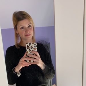 Meet your Posher, Samantha